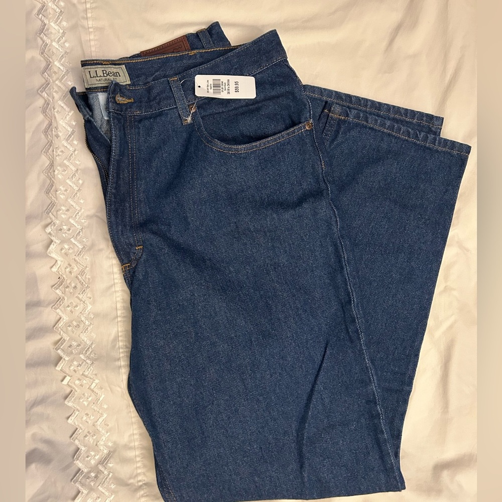 NWT. LL Bean Double L Jeans. Natural Fit. Mens. Dark wash. 38x34.